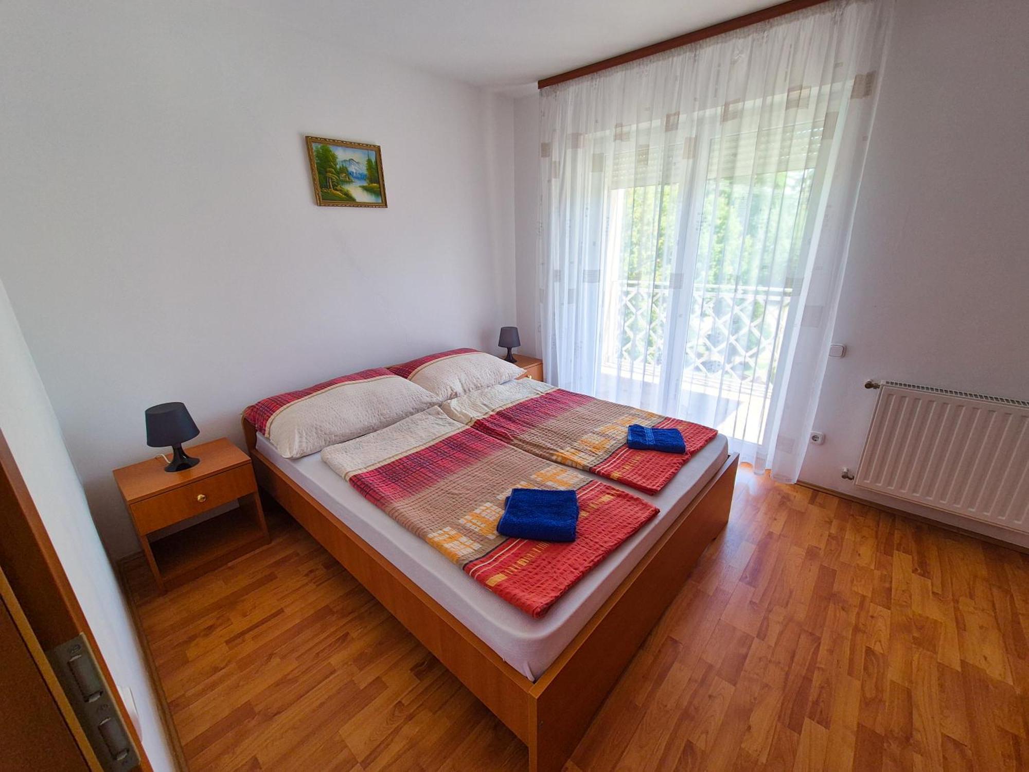 Ildiko Apartmanhaz Zamárdi Buitenkant foto