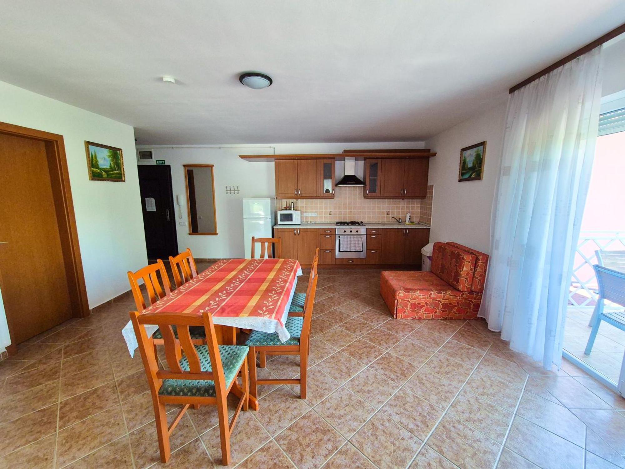 Ildiko Apartmanhaz Zamárdi Buitenkant foto