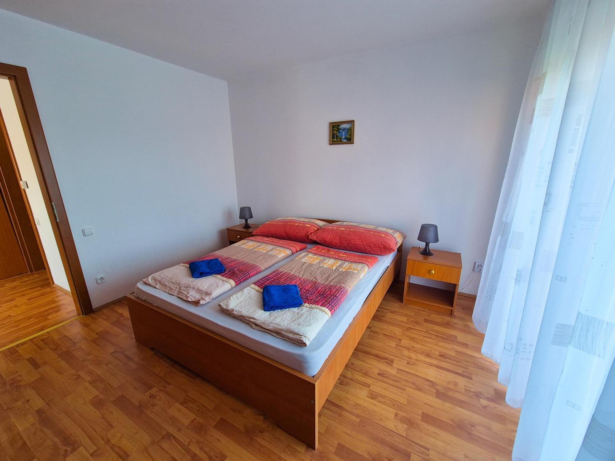 Ildiko Apartmanhaz Zamárdi Buitenkant foto