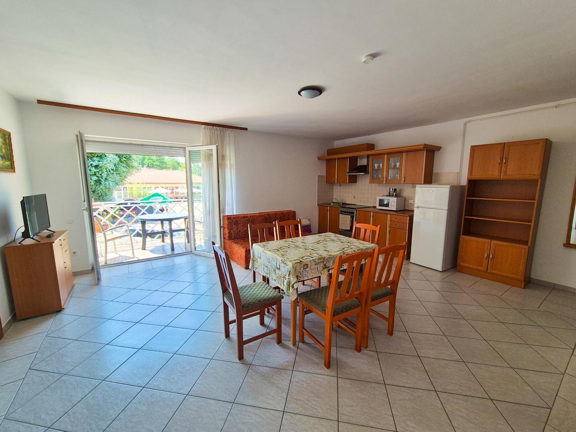 Ildiko Apartmanhaz Zamárdi Buitenkant foto